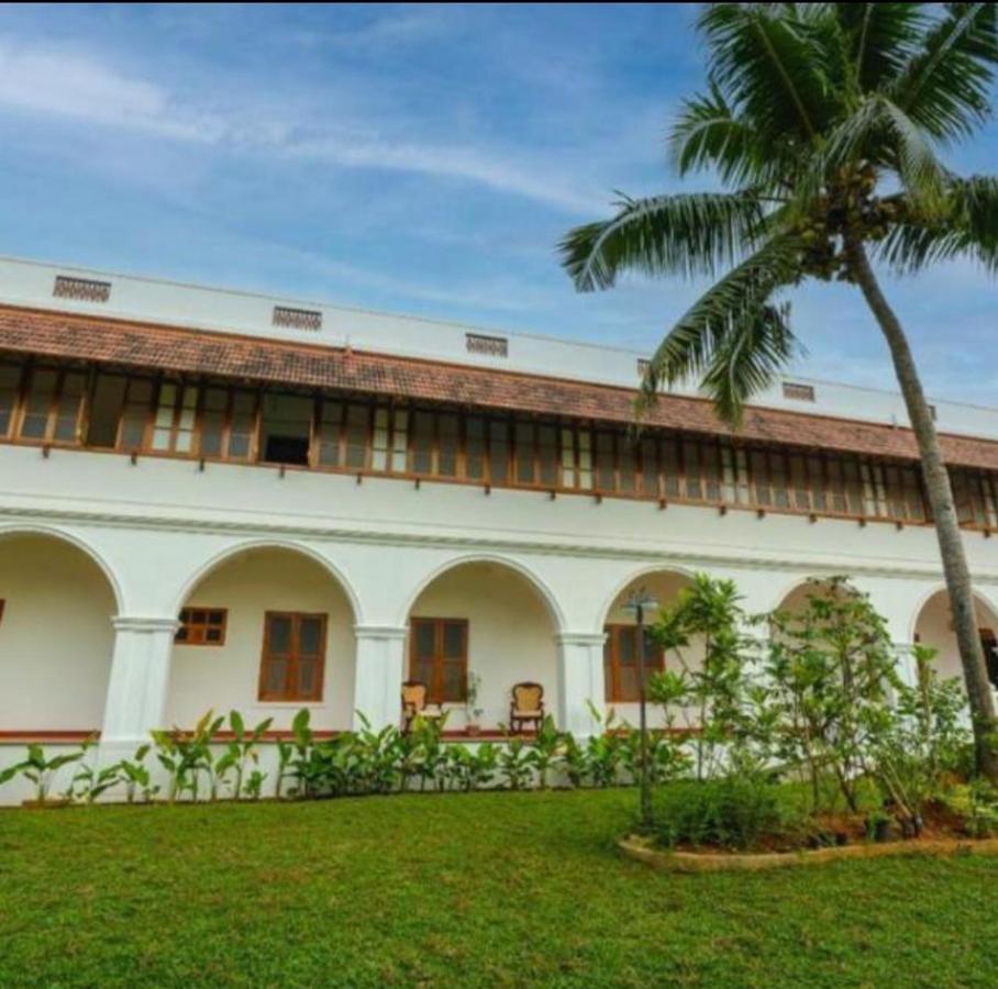 Marari Beach Bungalow Resort Alleppey Mararikulam Exterior foto
