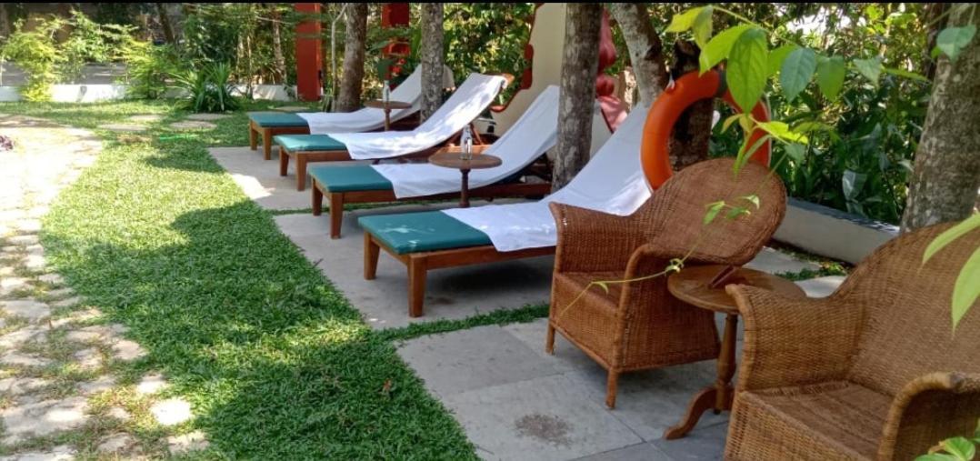Marari Beach Bungalow Resort Alleppey Mararikulam Exterior foto